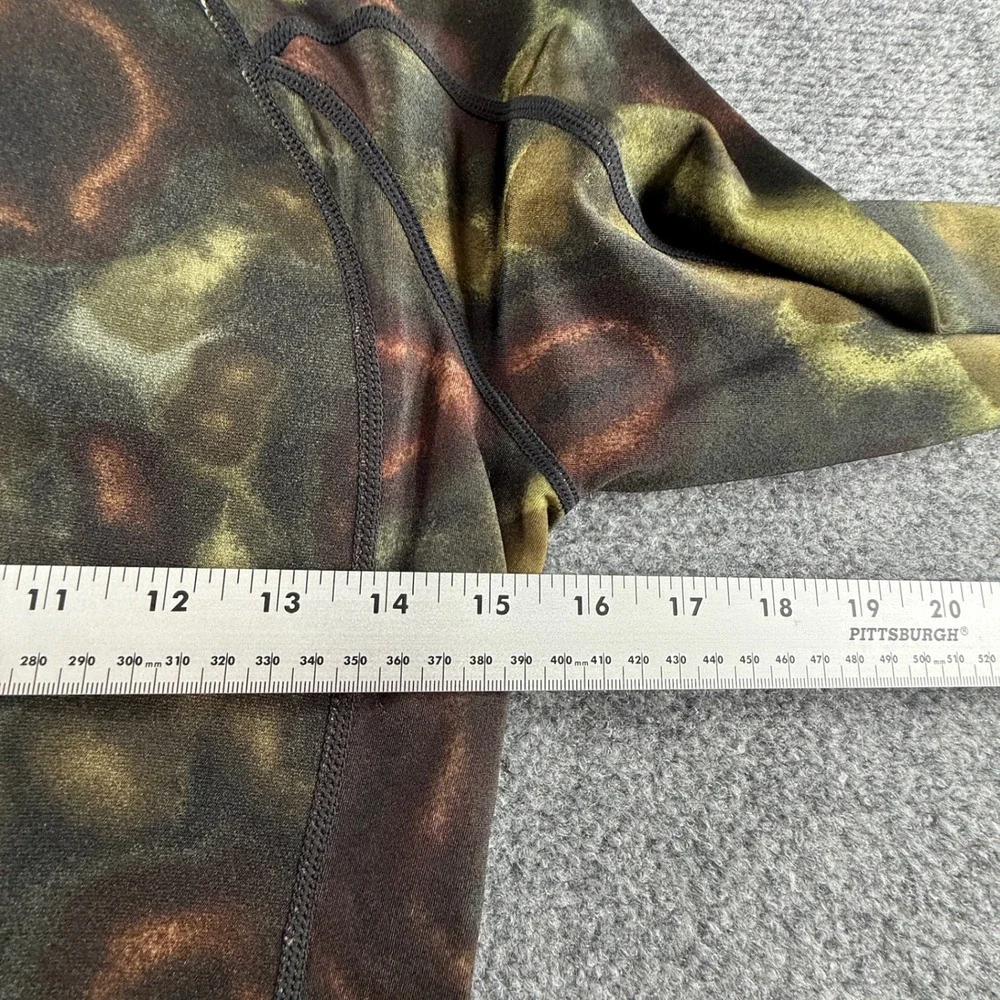 Mako Spearguns Camo Rash Guard Long Sleeve Chest Loading Pad Mens Small